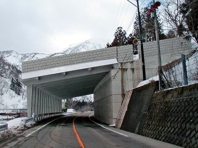 ロックシェッド