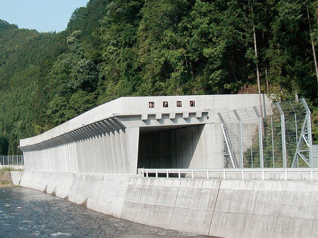 ロックシェッド | 防災