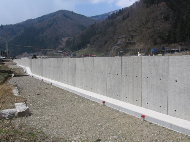 SL擁壁・SL－K | 擁壁・法面保護