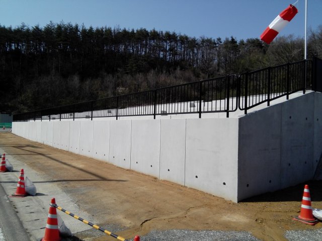 SL擁壁・マルチSL-F | 擁壁・法面保護