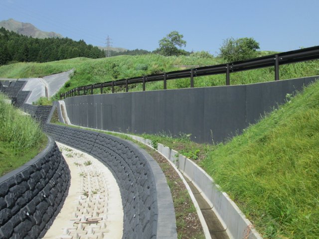 SL擁壁・SL－G | 擁壁・法面保護