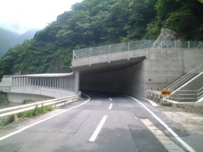 ロックシェッド