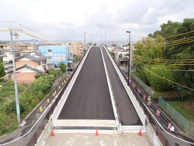 プレテンション方式スラブ橋 | 橋梁関連