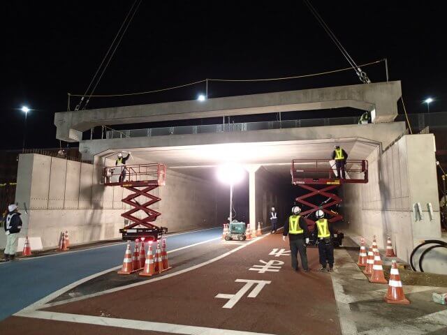 頂版分割スーパーワイドボックス | カルバート