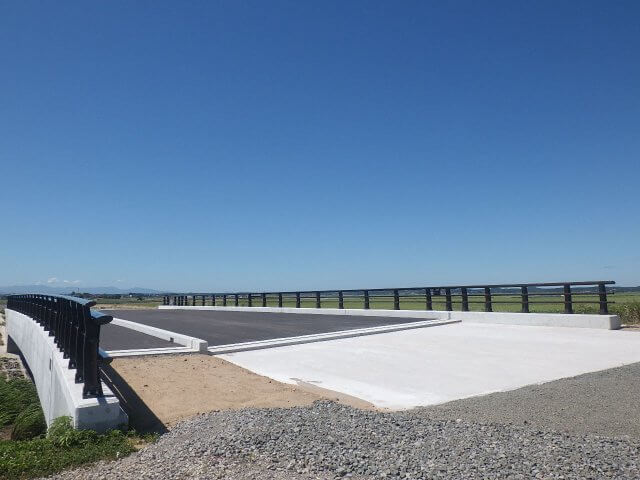 ポストテンション方式スラブ橋 | 橋梁関連